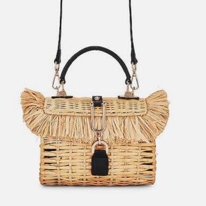 NEW Revolve Chic Straw Bag